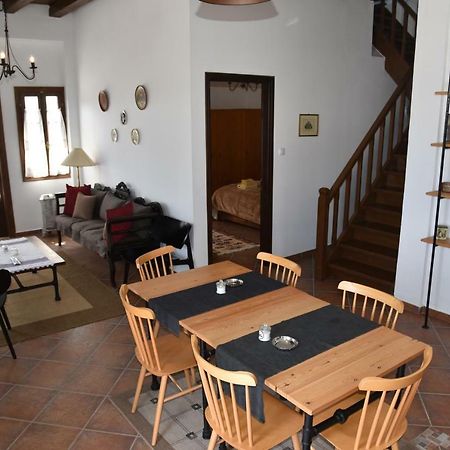 Karpofora Traditional Guesthouse Miléai エクステリア 写真