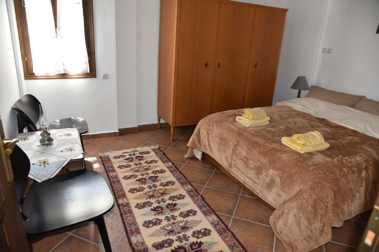 Karpofora Traditional Guesthouse Miléai エクステリア 写真