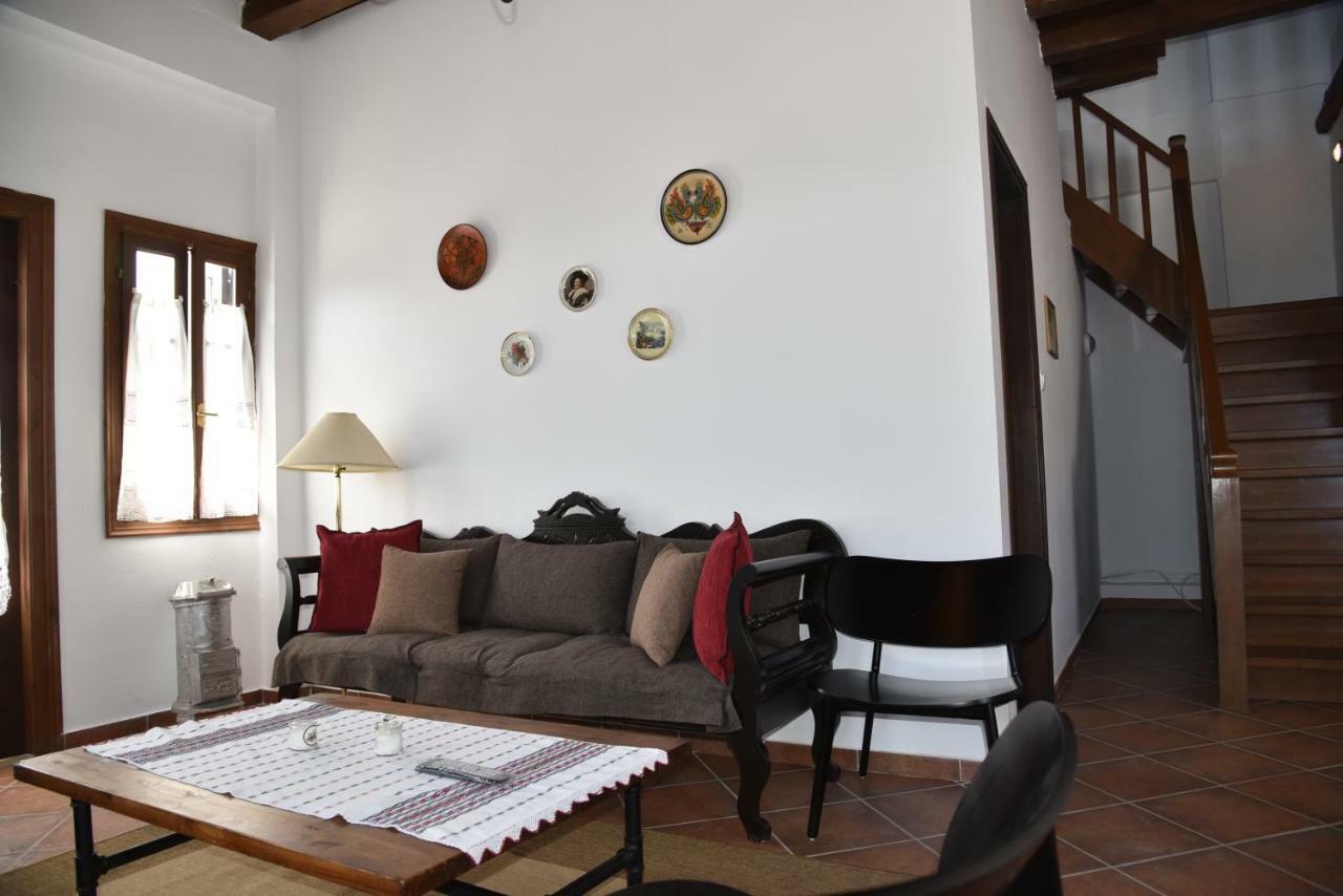 Karpofora Traditional Guesthouse Miléai エクステリア 写真