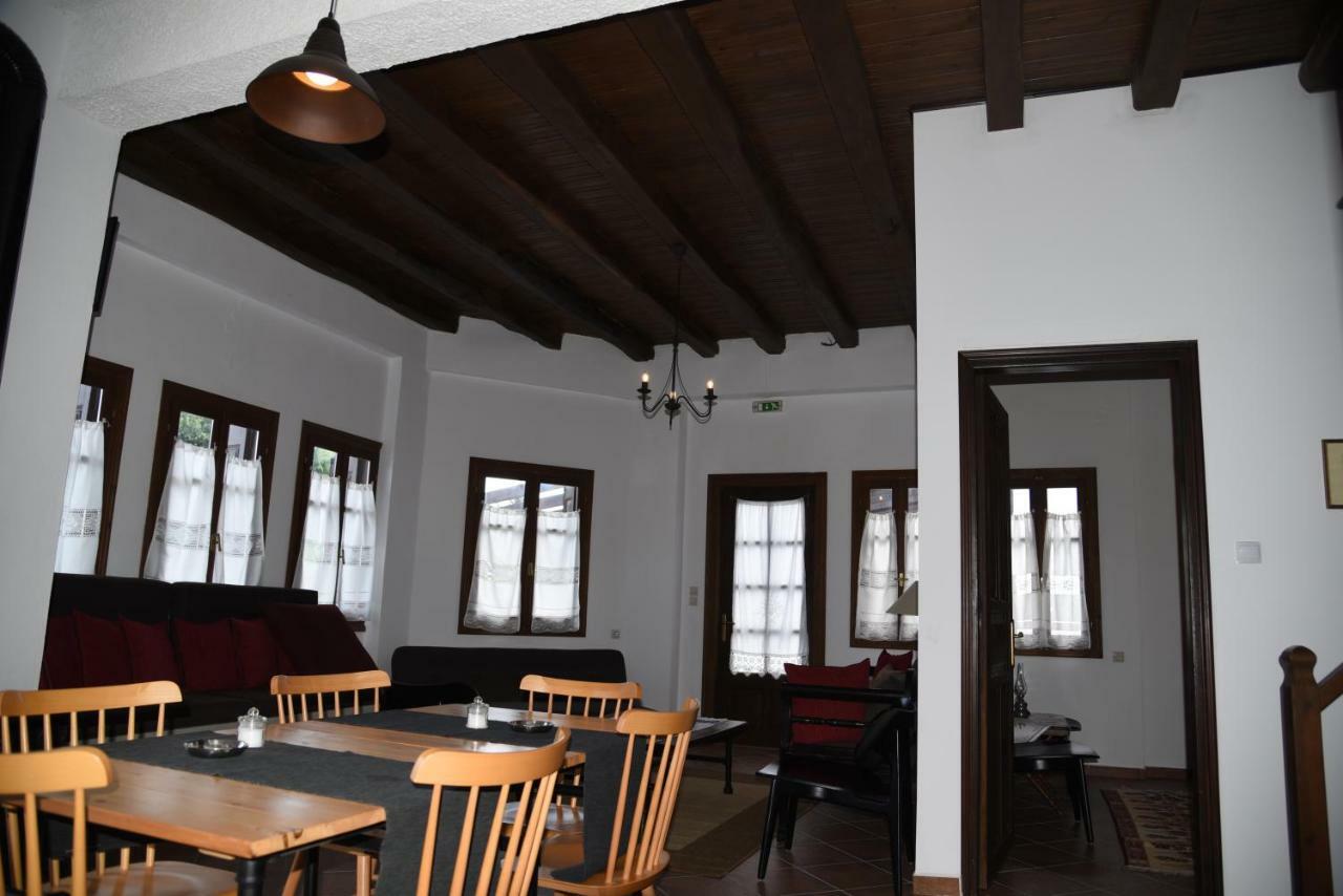 Karpofora Traditional Guesthouse Miléai エクステリア 写真