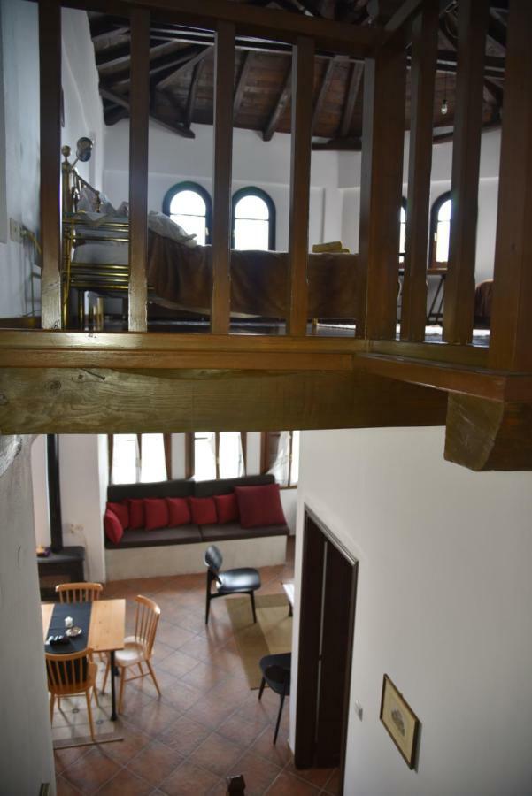 Karpofora Traditional Guesthouse Miléai エクステリア 写真